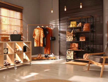 Ausgestellte Kleidung